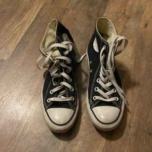 High top black converse size 7
